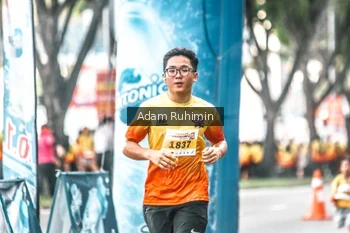 Runner Photo 3103244