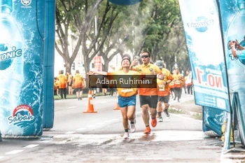 Runner Photo 3103382