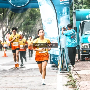 Runner Photo 3103396