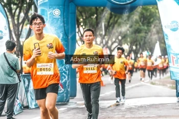 Runner Photo 3103400