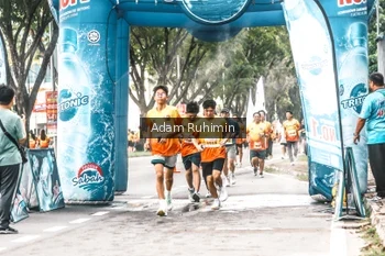 Runner Photo 3103404