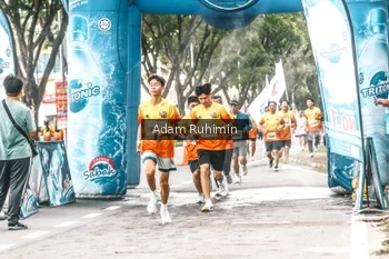 Runner Photo 3103405