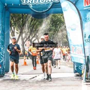 Runner Photo 3103417