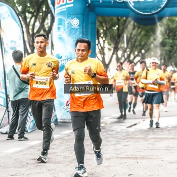 Runner Photo 3103497