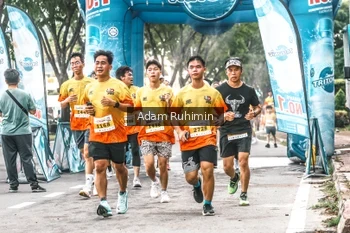 Runner Photo 3103512