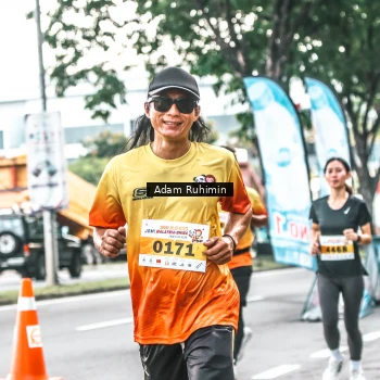 Runner Photo 3103656