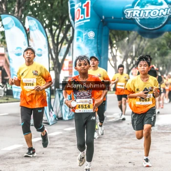 Runner Photo 3103676