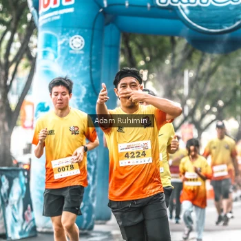 Runner Photo 3103753
