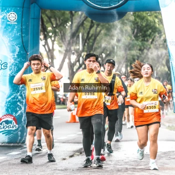 Runner Photo 3103873