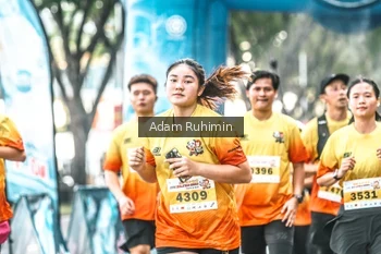 Runner Photo 3103875