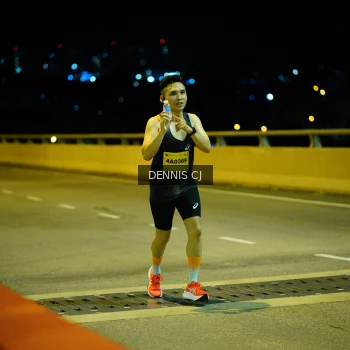 Runner Photo 3105057