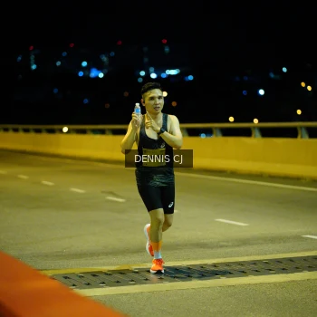 Runner Photo 3105058