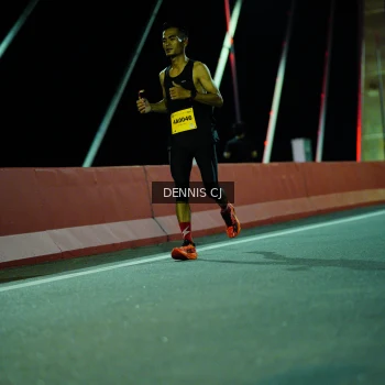 Runner Photo 3105126