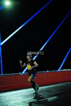 Runner Photo 3105229