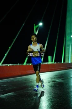 Runner Photo 3105239