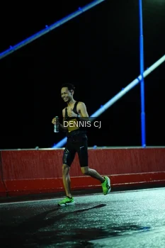 Runner Photo 3105253