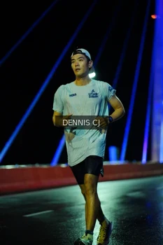 Runner Photo 3105352