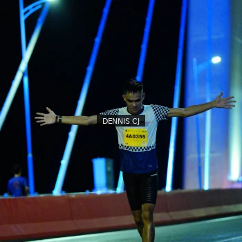 Runner Photo 3105543