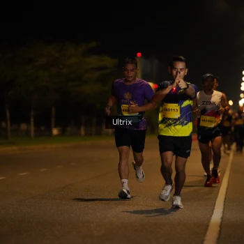 Runner Photo 3108365