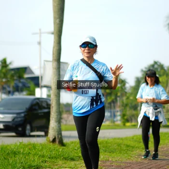 Runner Photo 3140071