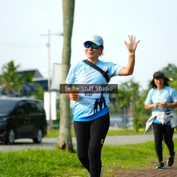 Runner Photo 3140073