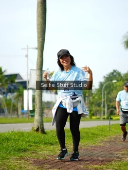 Runner Photo 3140074