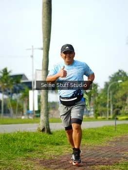 Runner Photo 3140082