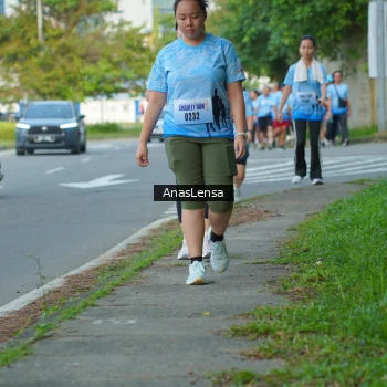 Runner Photo 3143979