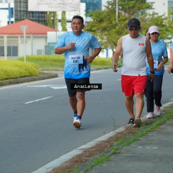 Runner Photo 3144345