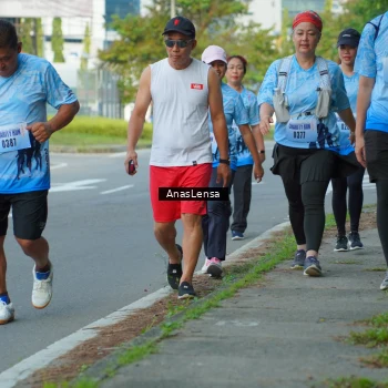 Runner Photo 3144366