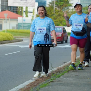 Runner Photo 3145759