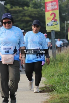 Runner Photo 3146154