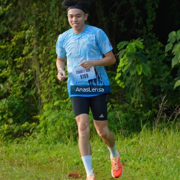 Runner Photo 3148074