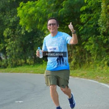 Runner Photo 3149402