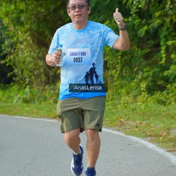 Runner Photo 3149403