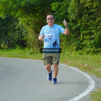 Runner Photo 3149404