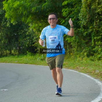 Runner Photo 3149409