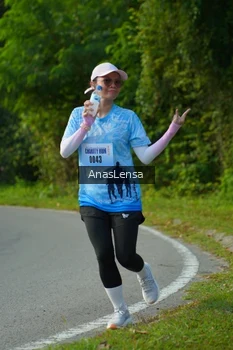 Runner Photo 3150379