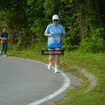 Runner Photo 3150480