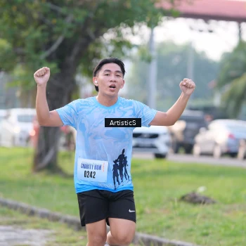 Runner Photo 3153457