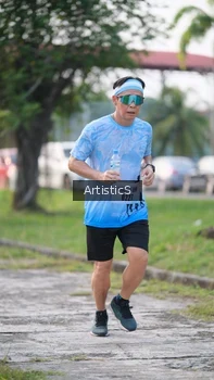 Runner Photo 3154008