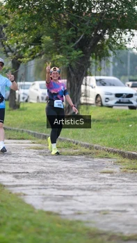 Runner Photo 3154017