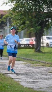 Runner Photo 3154048