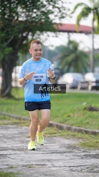 Runner Photo 3154071