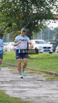 Runner Photo 3154092