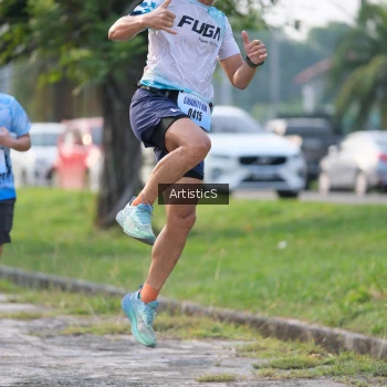Runner Photo 3154096