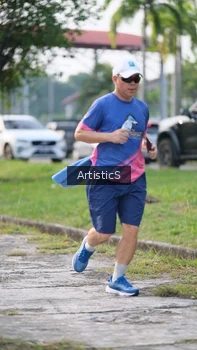 Runner Photo 3154112