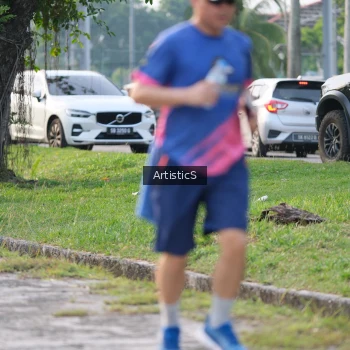 Runner Photo 3154113