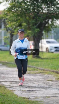 Runner Photo 3154131
