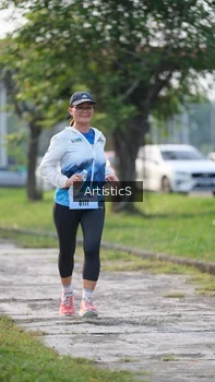 Runner Photo 3154132